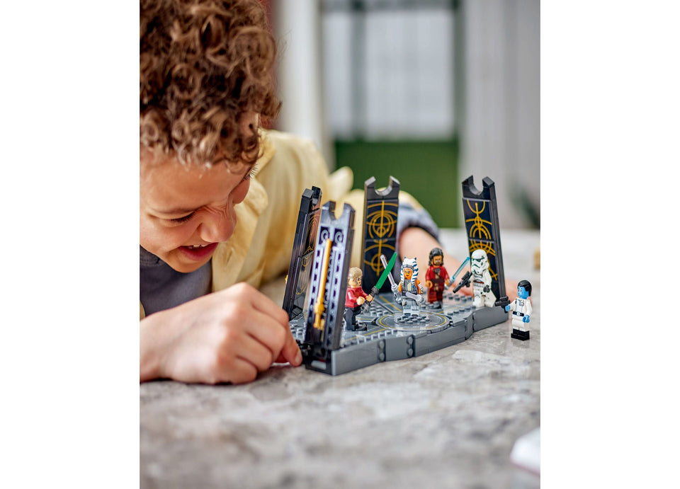 LEGO Star Wars Ahsoka Tano's Duel on Peridea Building Set 75385 - 382 Pieces